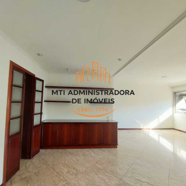 1 POR ANDAR - MTAP40021