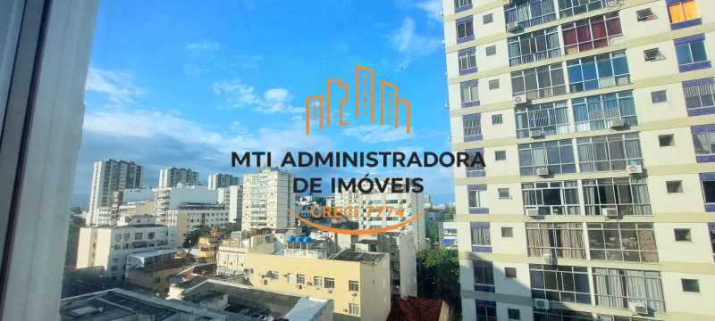 1 POR ANDAR - MTAP40021