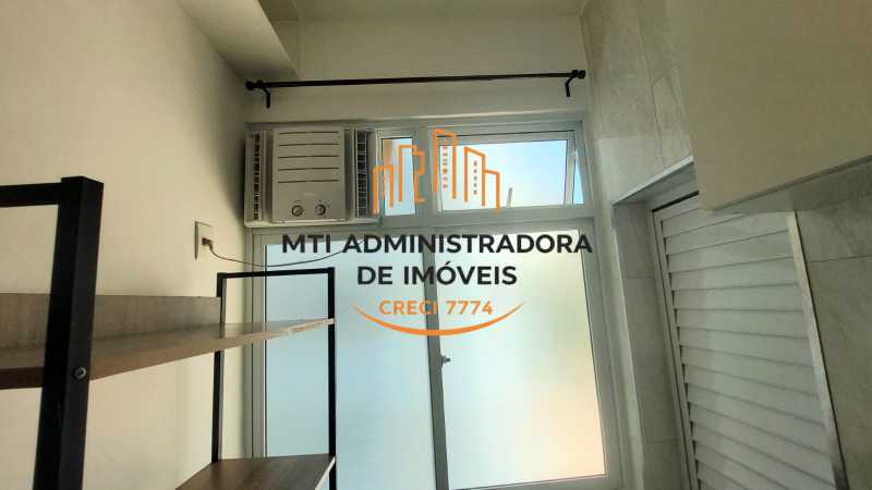 e0438328-822d-4625-a403-9656aa - 11