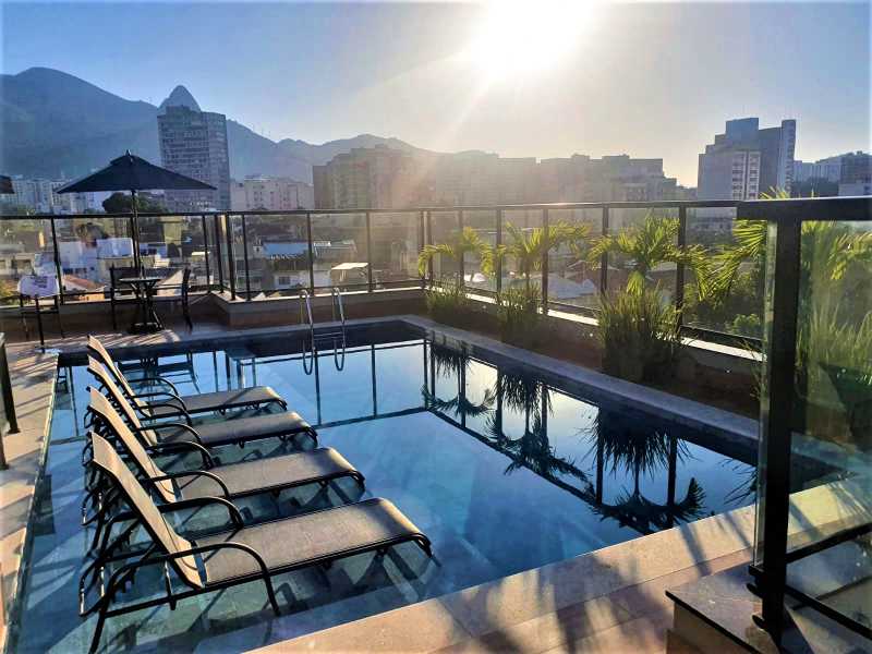 Conheça Piscina com deck do imóvel - Apartamento 3 quartos à venda Rio de Janeiro,RJ - R$ 648.000 - APT3QTOAMPLOCOMGARDEM - 17 Piscina com deck - 17
