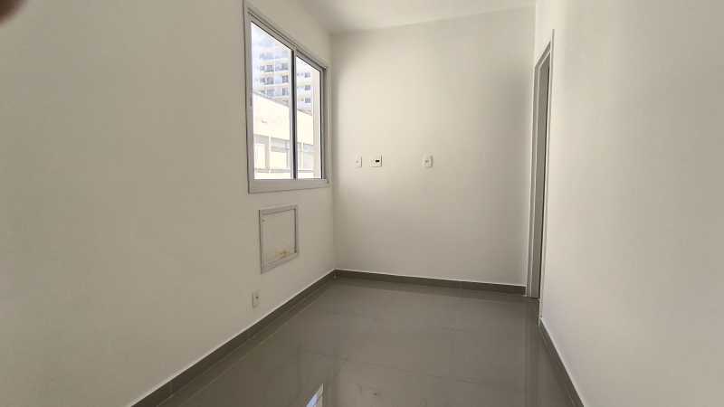 QUARTO SUÍTE 2 - 8