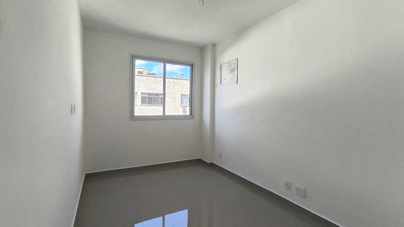 QUARTO SUÍTE 1 - 6