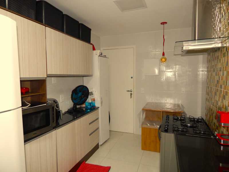 Conheça Copa/Cozinha c/ armários do imóvel - Apartamento 3 quartos à venda Rio de Janeiro,RJ - R$ 229.000 - VI3QTOSPVIV - 12 Copa/Cozinha c/ armários - 12