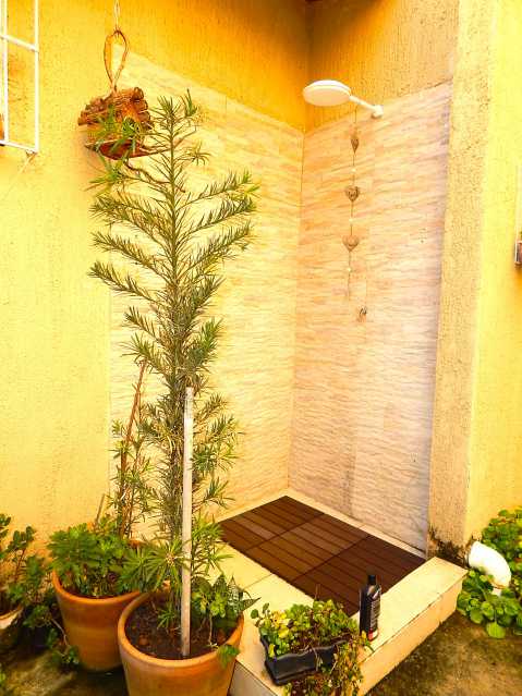 Conheça Área externa com ducha do imóvel - Casa 3 quartos com 149 m² a 400 metros do Shopping Tijuca - CASA 3 QTOS PROX SHOPPING TJ - 2 Área externa com ducha - 2