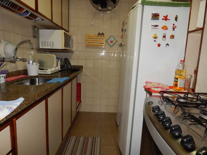 Conheça Cozinha do imóvel - Amplo 3 quartos com dependência completa próximo ao Metrô - 3QTOSDEP138JGFC - 12 Cozinha - 12