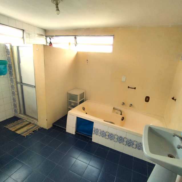 Conheça Banheiro com hidro do imóvel - Cobertura à venda Rua Haddock Lobo,Rio de Janeiro,RJ - R$ 1.290.000 - Tj-cob-JG - 11 Banheiro com hidro - 11