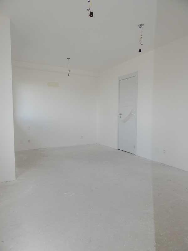 Conheça Suíte Master ampliada do imóvel - Condomínio Clube - 4 Quartos c/ 115 m² Novíssimo - TJ-4QT-ATMR-ROS - 7 Suíte Master ampliada - 7