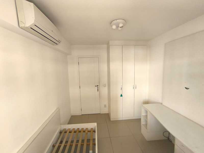 Conheça Qto solt. 1 c/ split+armários do imóvel - TIJUCA - 4 Quartos maravilhoso condomínio clube - 4qtos-115m-deag - 9 Qto solt. 1 c/ split+armários - 9