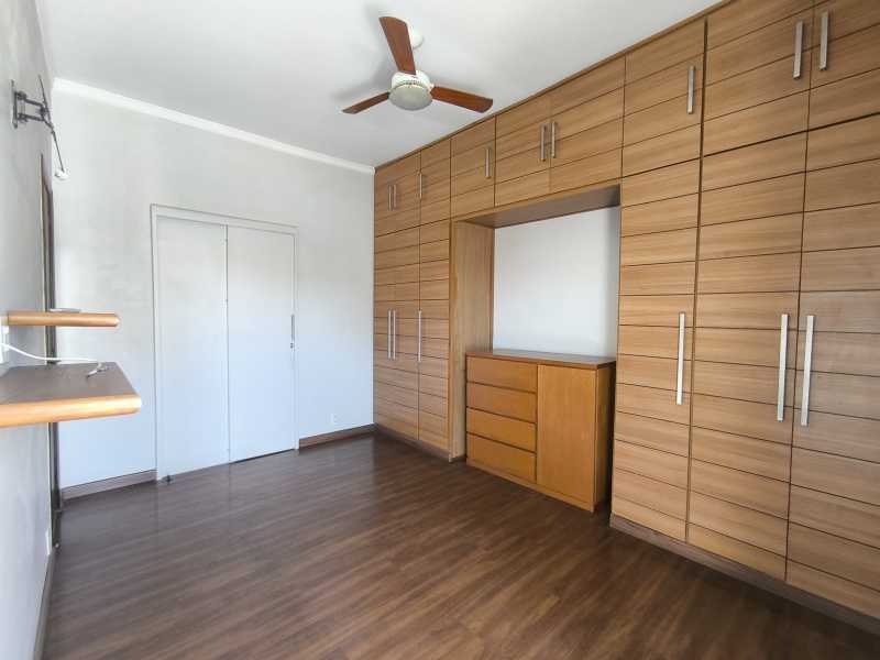 Conheça Quarto suíte com armários do imóvel - Cobertura à venda Rua Professor Gabizo,Rio de Janeiro,RJ - R$ 1.249.000 - TJ-COB-GAB-NAN-3QTO - 11 Quarto suíte com armários - 11