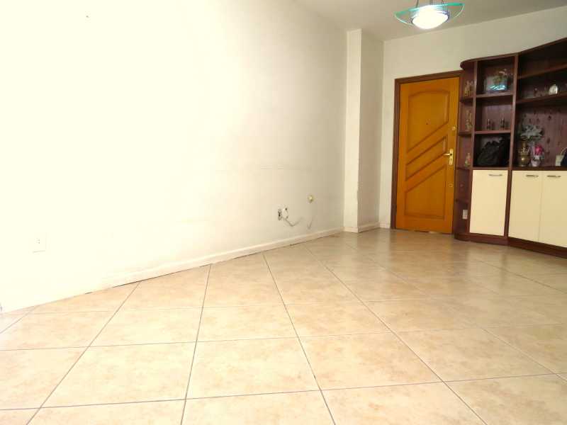 Conheça AMPLA SALA do imóvel - Apartamento à venda Rua Antônio Basílio,Rio de Janeiro,RJ - R$ 474.000 - TJ-2QTO-AB-JG - 1 AMPLA SALA - 1