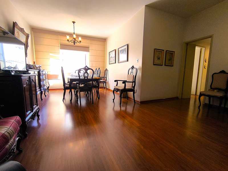 Conheça Sala clara e arejada do imóvel - Apartamento à venda Rua Andrade Neves,Rio de Janeiro,RJ - R$ 799.000 - TJ-AN-3QTO-AL - 2 Sala clara e arejada - 2