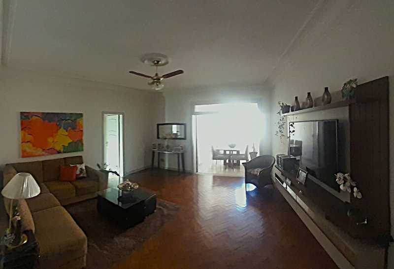 Sala clara e arejada - 2