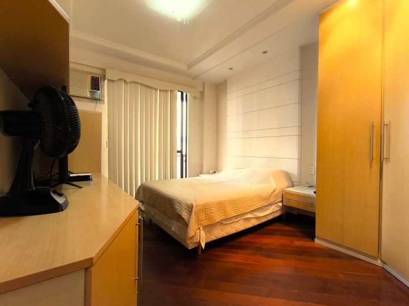 Conheça Qto solteiro 1 c/ armários do imóvel - Apartamento à venda Rua João Alfredo,Rio de Janeiro,RJ - R$ 919.000 - TJ-4QTO-JA-GOD-140 - 6 Qto solteiro 1 c/ armários - 6