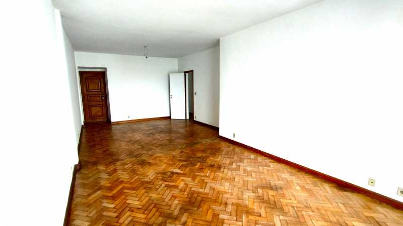 Conheça Sala ampla 3 ambientes do imóvel - Apartamento 4 quartos à venda Rio de Janeiro,RJ - R$ 990.000 - TJ-4QTO-MV-SAC - 2 Sala ampla 3 ambientes - 2