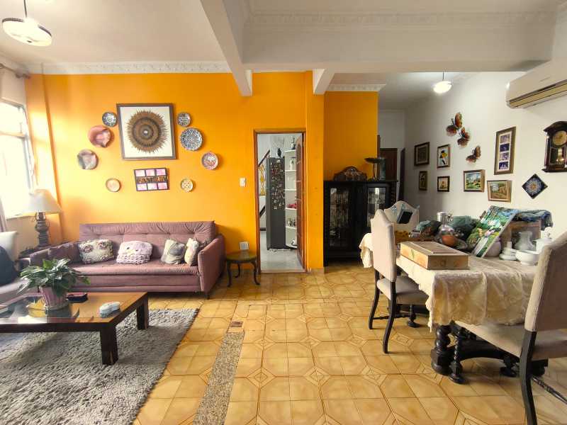 Sala ampla - 3