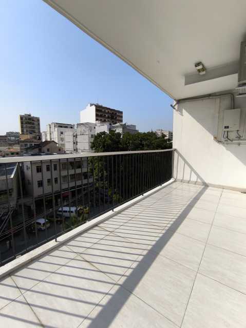 Varandão quarto suíte - 10