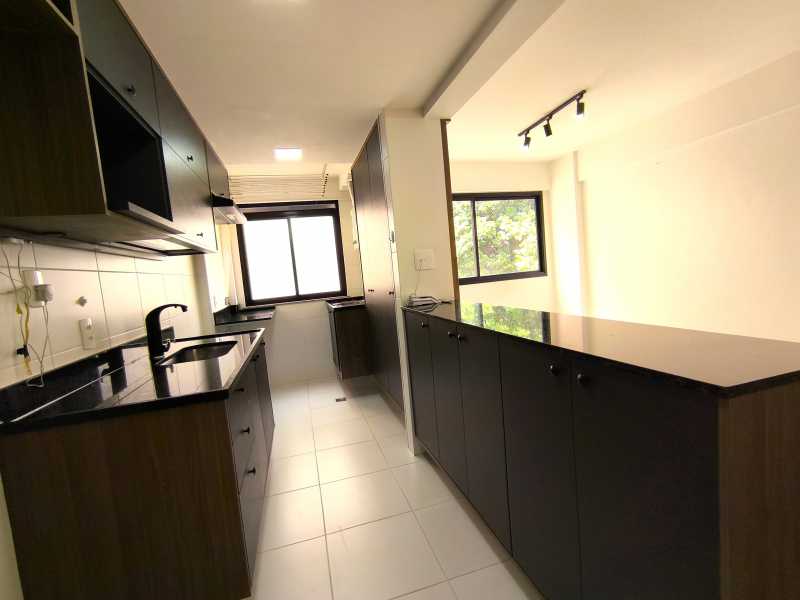 Cozinha c/ bancada gourmet - 8