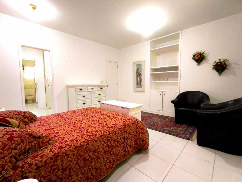 Quarto suíte 1 c/ closet - 6