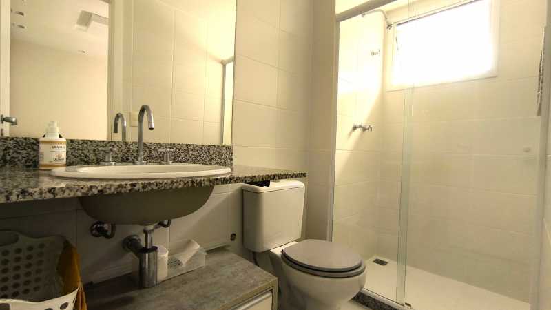 Banheiro suíte 2 - 9