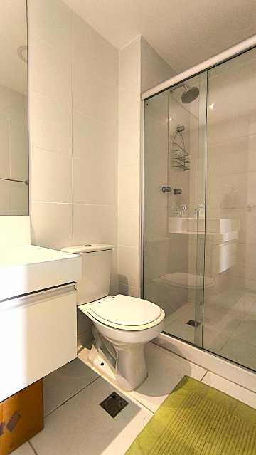 Banheiro suíte - 12