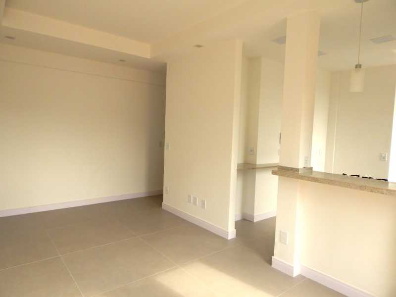 Sala com cozinha americana - 1