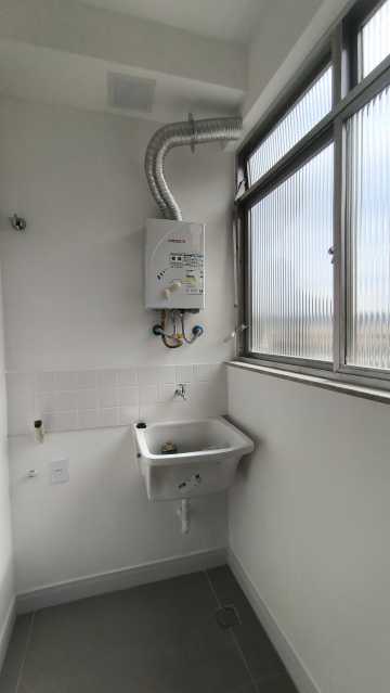 Área de serviço - 12