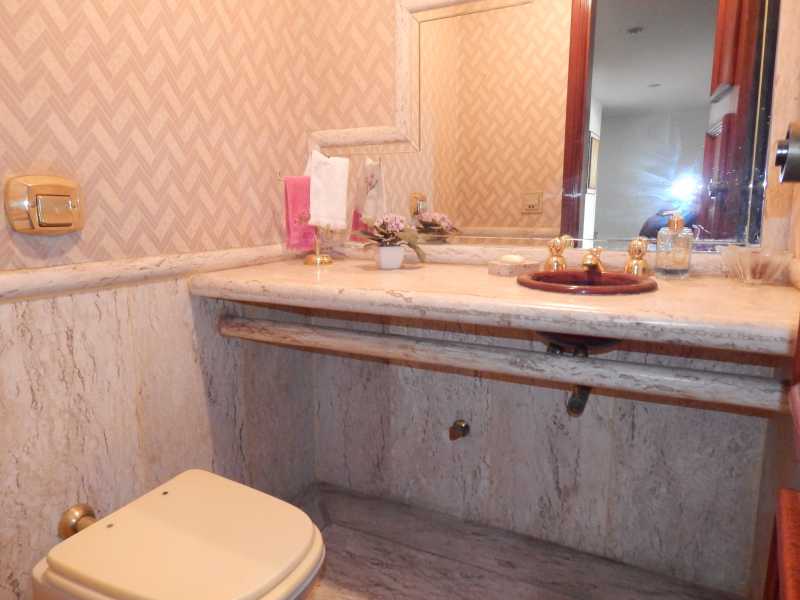 Banheiro suite - 11