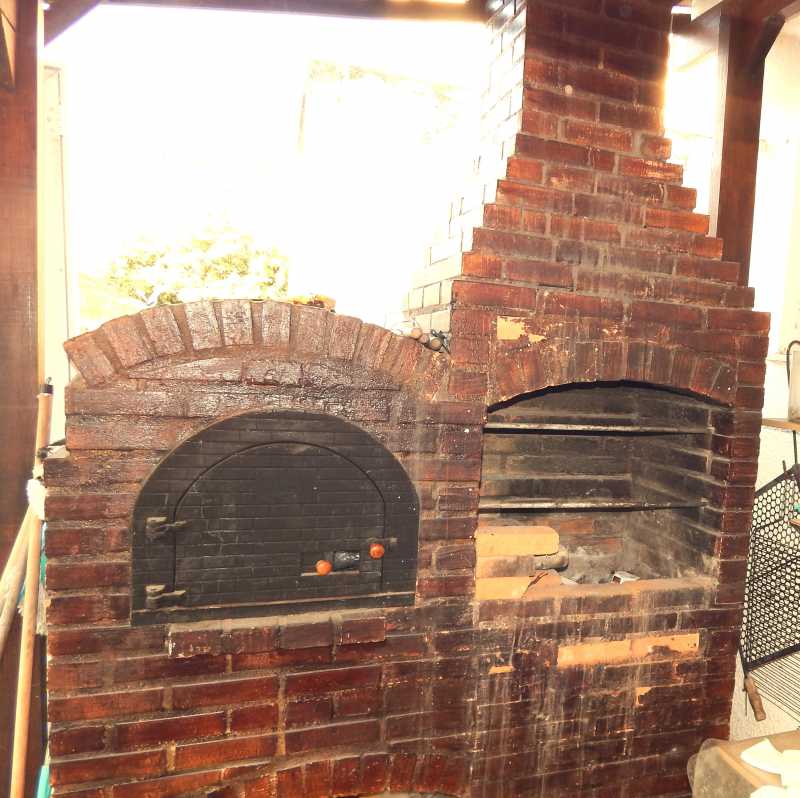 Churrasqueira c/ forno pizza - 16