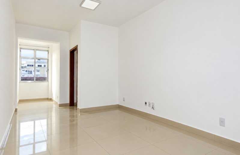 Sala c/ 2 ambientes - 2