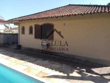 Ótima localização - Casa de rua - Linear / Residencial - Freguesia - CICA40013
