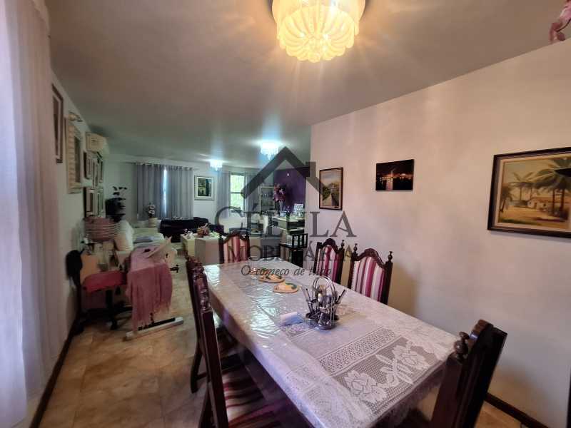 Casa em Condomínio : Duplex / Residencial / Freguesia (Jacarepaguá) - CICN40084