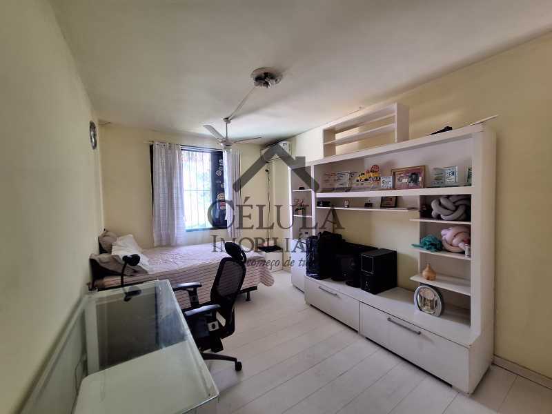 Casa em Condomínio : Duplex / Residencial / Freguesia (Jacarepaguá) - CICN40084
