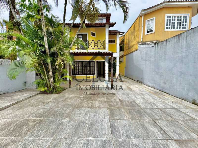 Casa em Condomínio : Duplex / Residencial / Vargem Grande - CICN40096