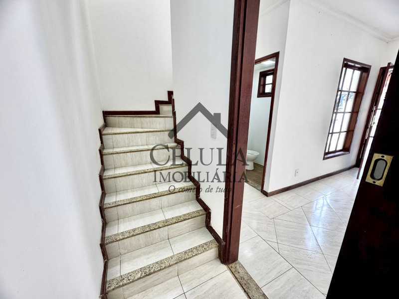 Casa em Condomínio : Duplex / Residencial / Vargem Grande - CICN40096