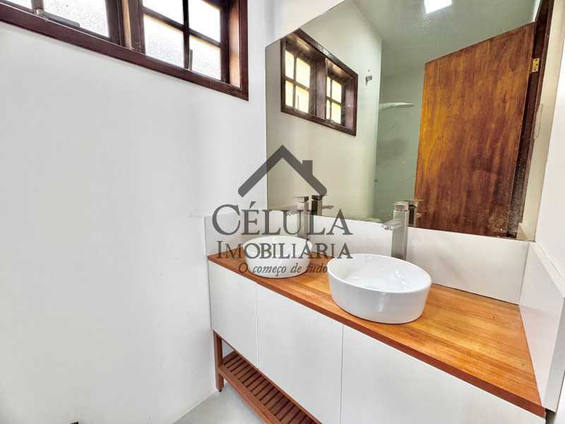 Casa em Condomínio : Duplex / Residencial / Vargem Grande - CICN40096