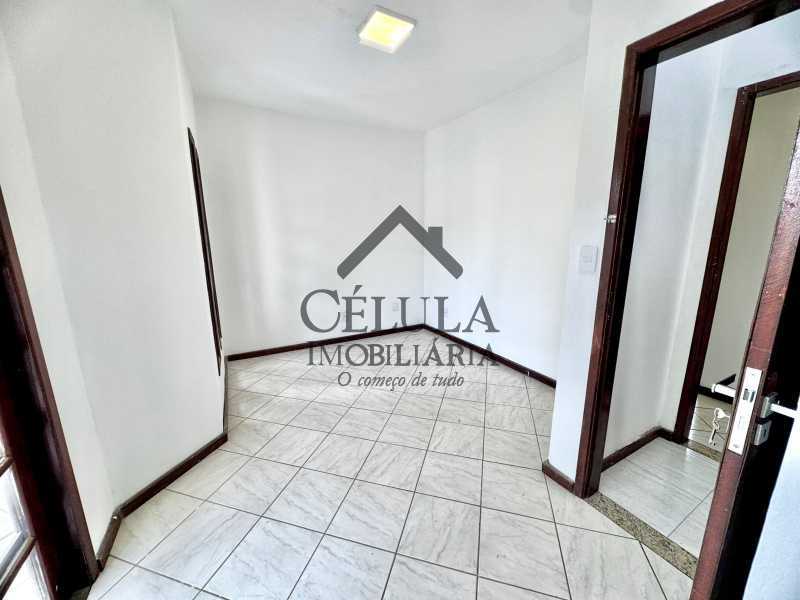 Casa em Condomínio : Duplex / Residencial / Vargem Grande - CICN40096
