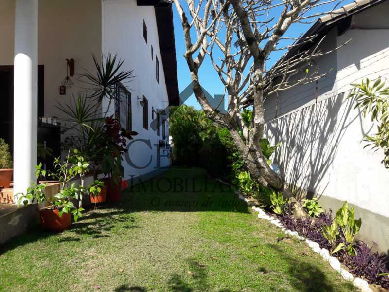 4 Foto_jardim_lateral_26. - 7