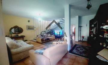 Casa de rua - Duplex com terreno amplo - CICA50004