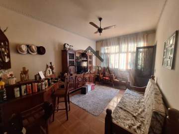 Excelente casa linear, localizada próximo a comércio e condução - CICV30008