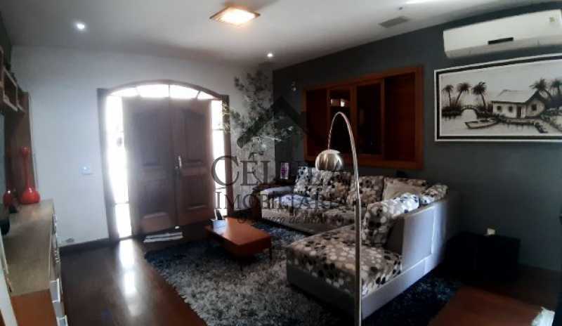 4CASALINEAR4QUARTOS3SUITES3VAG - 5