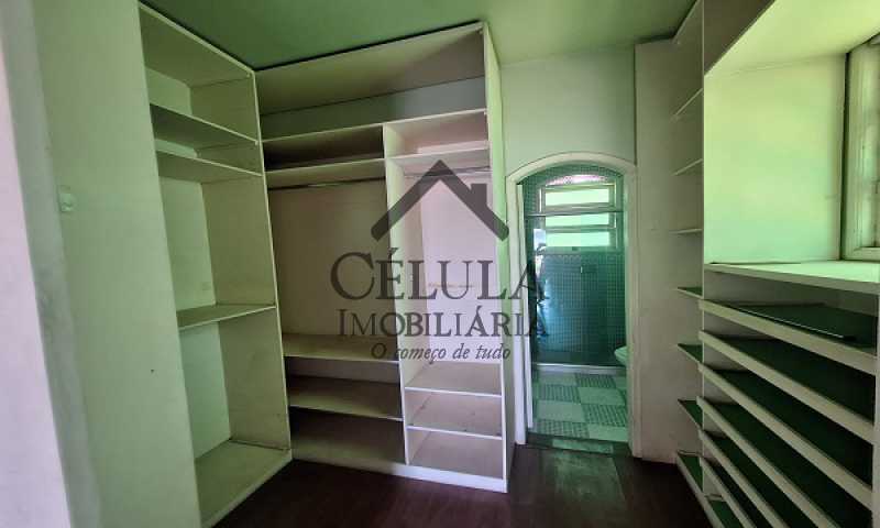 CLOSET - 22