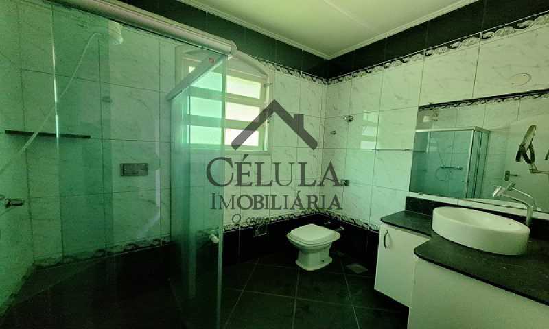 BANHEIRO SOCIAL - 24