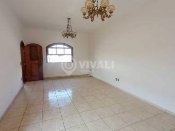 Casa 3 quartos para alugar Itatiba,SP Vila Brasileira - R$ 4.000 - VICA30482
