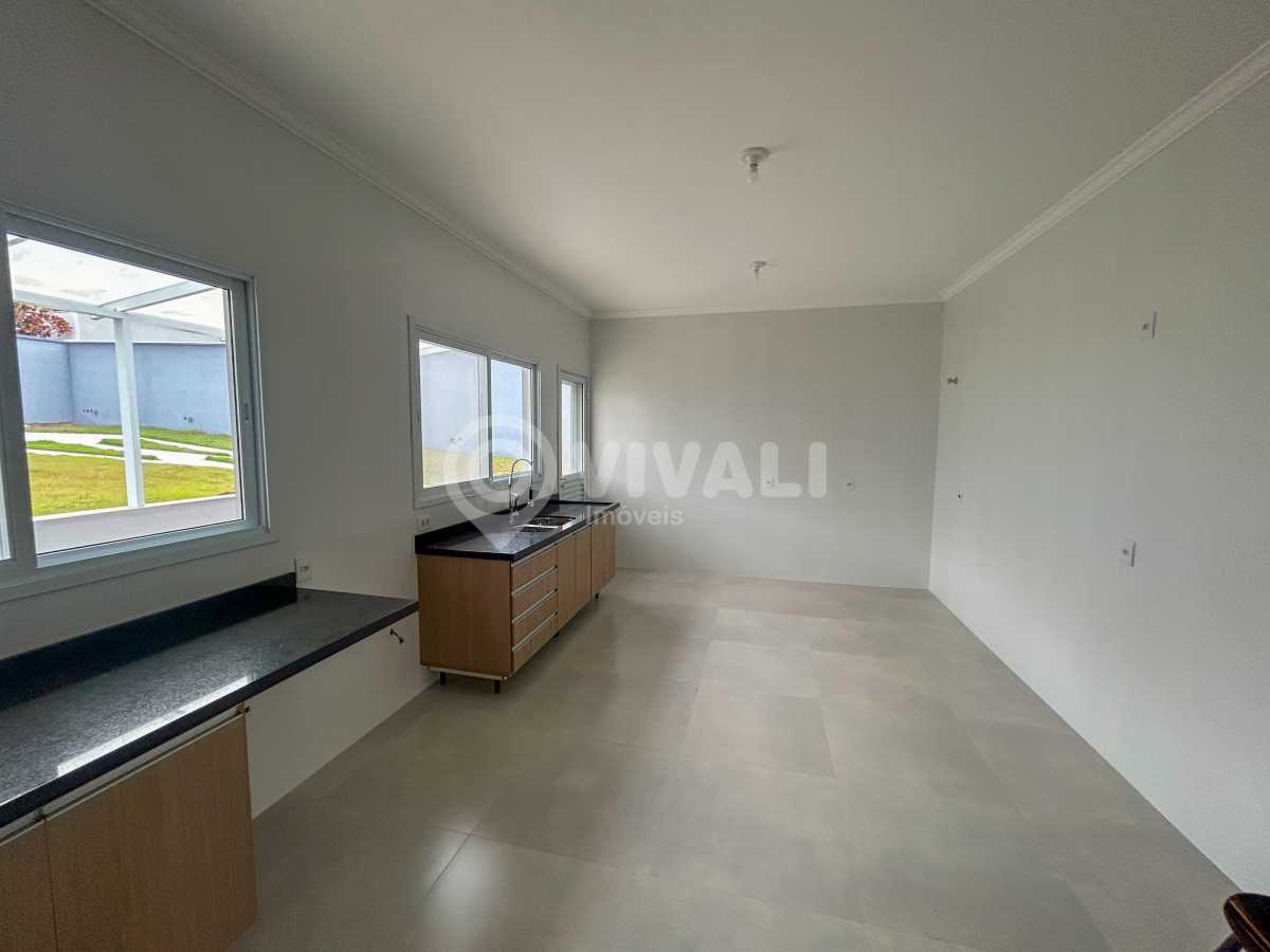 Conheça WhatsApp Image 2024-10-16 at 1 do imóvel - Casa em Condomínio 4 quartos para alugar Itatiba,SP Jardim Santa Rosa - R$ 13.000 - VICN40238 - 11 WhatsApp Image 2024-10-16 at 1 - 11