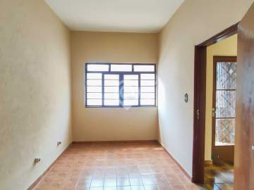 Casa Comercial 75m² para alugar Itatiba,SP Centro - R$ 2.000 - VICC00013