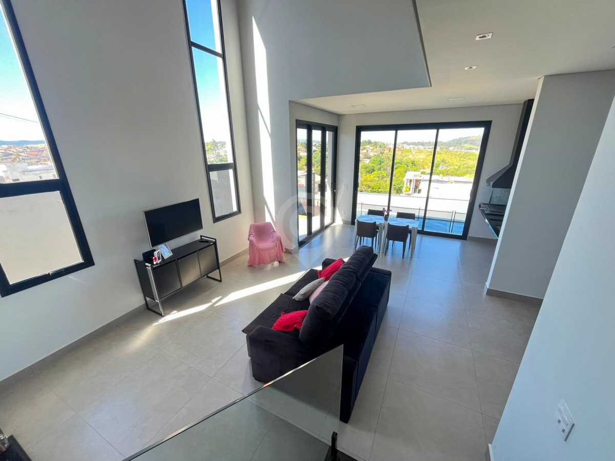 WhatsApp Image 2025-10-21 at 1 - 2