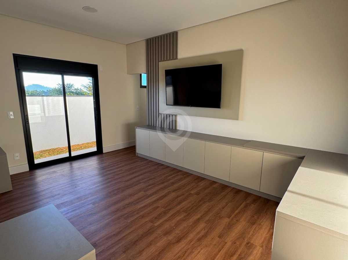 WhatsApp Image 2025-09-22 at 1 - 16