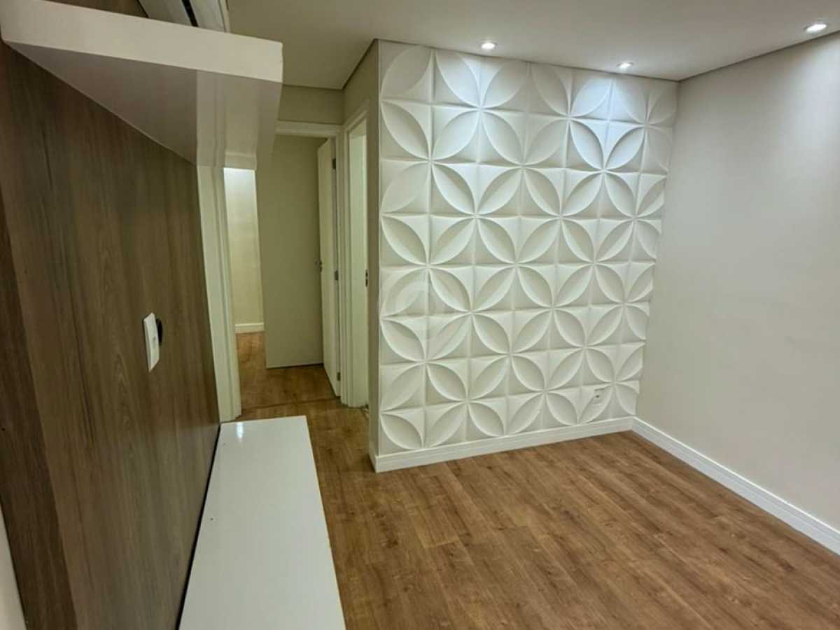 WhatsApp Image 2025-10-20 at 1 - 4