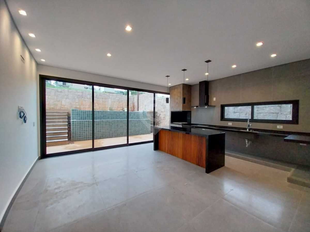 WhatsApp Image 2025-10-23 at 1 - 8