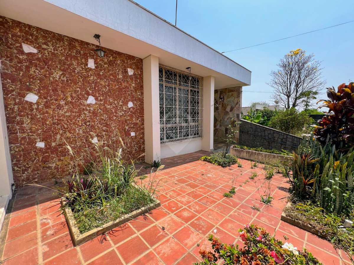 WhatsApp Image 2025-10-23 at 1 - 3